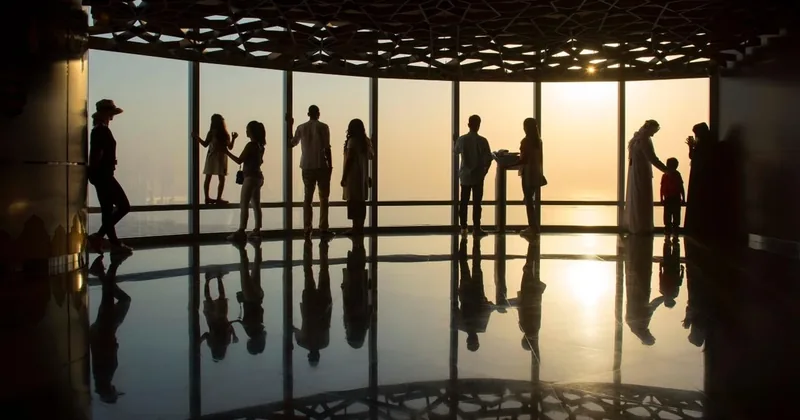 باقة SKY الطابق 148 وسكاي فيوز (Sky Views)